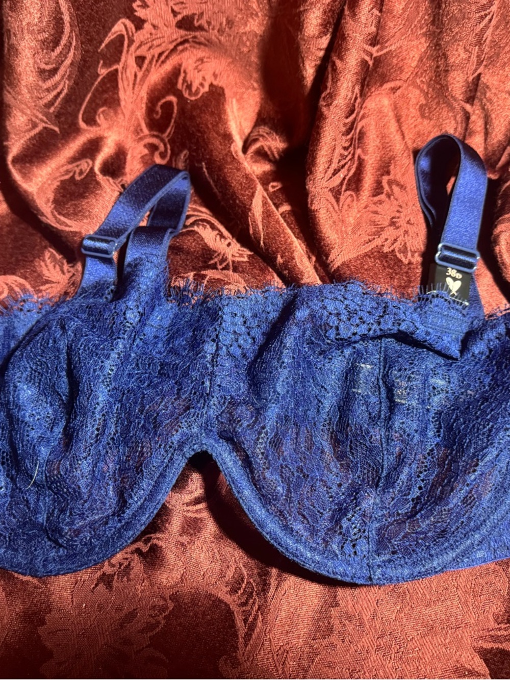 Victoria's Secret Navy Blue Lace Underwire Bra 38D